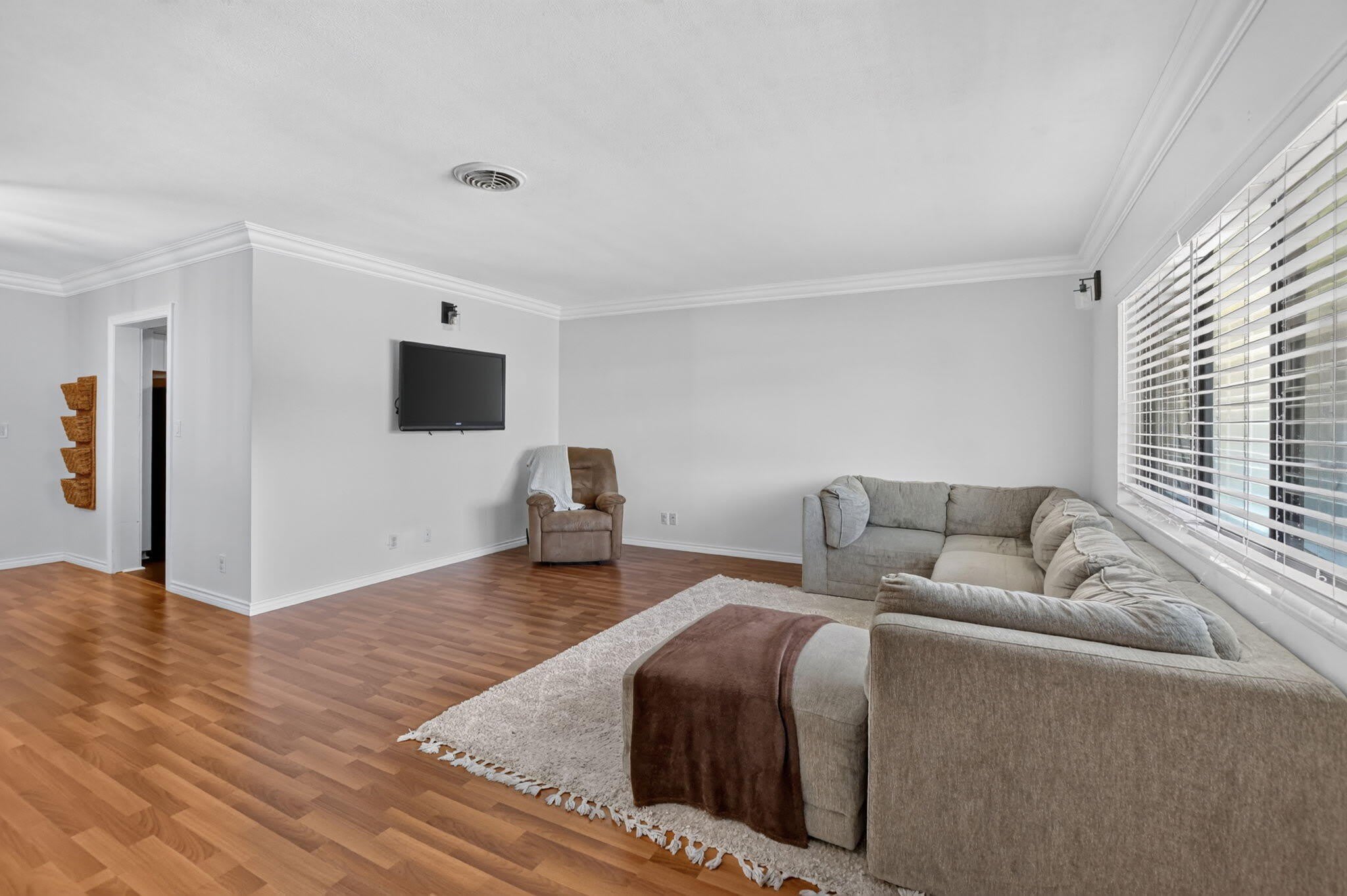 308 Se 2Nd Street – photo 4