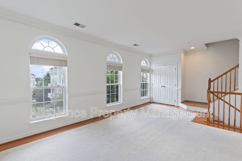 5675 Harrington Falls Ln – photo 4
