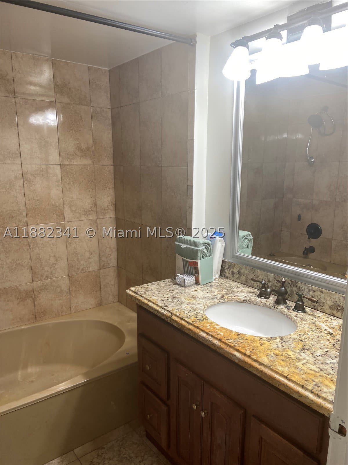 1301 NE 7th St – photo 5