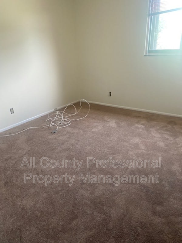 5922 Thomas St. – photo 4