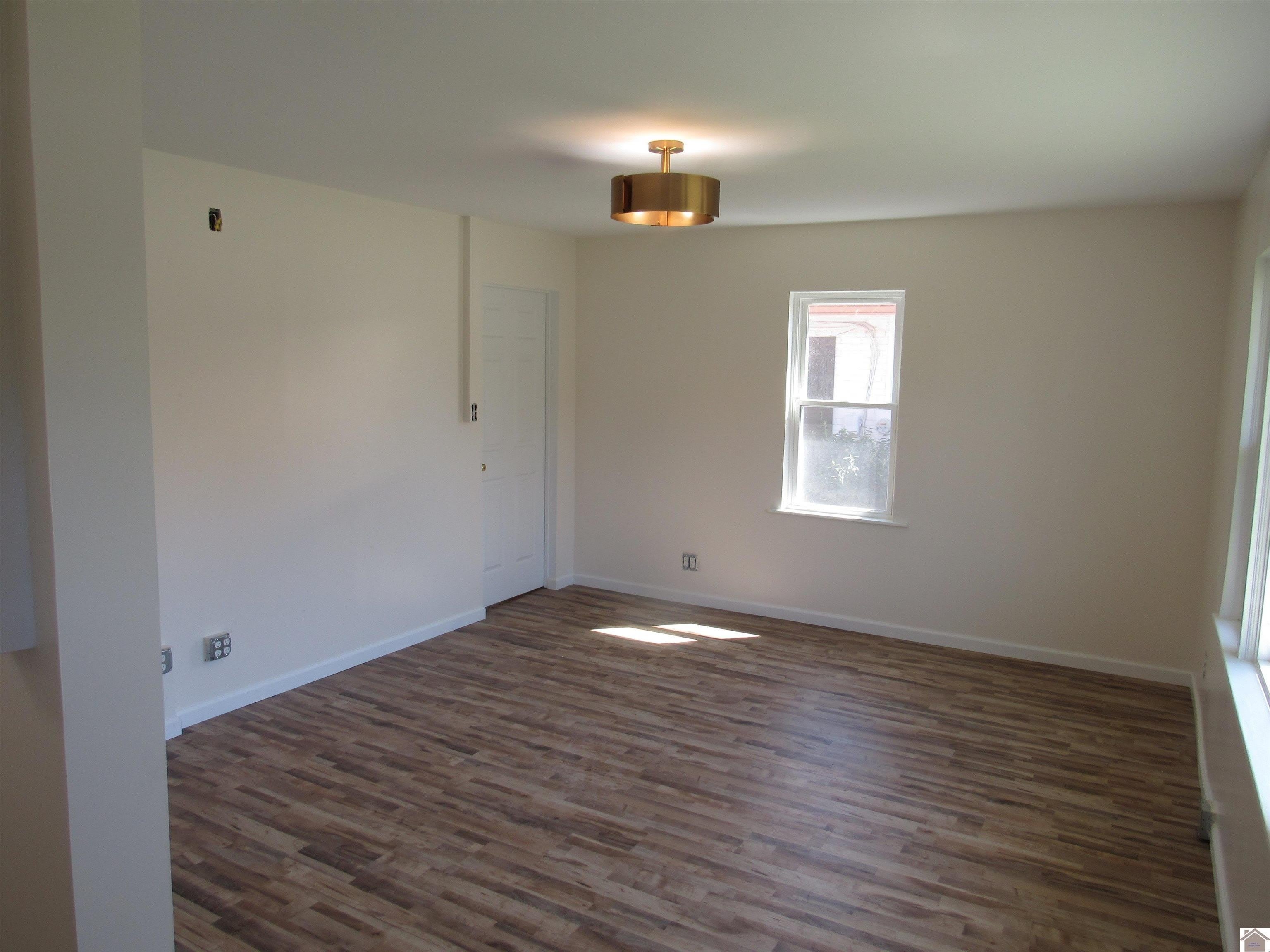2607 Jackson St – photo 4