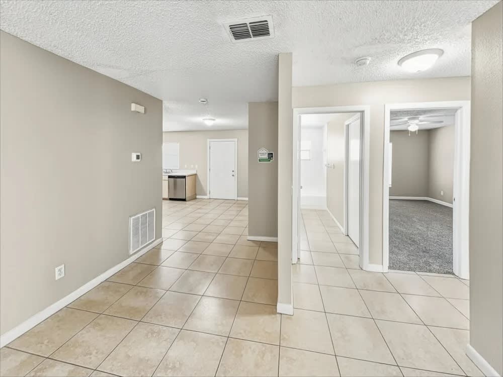 1532 S Washington Ave – photo 4
