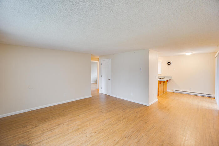 2915 East 33rd Street – photo 4