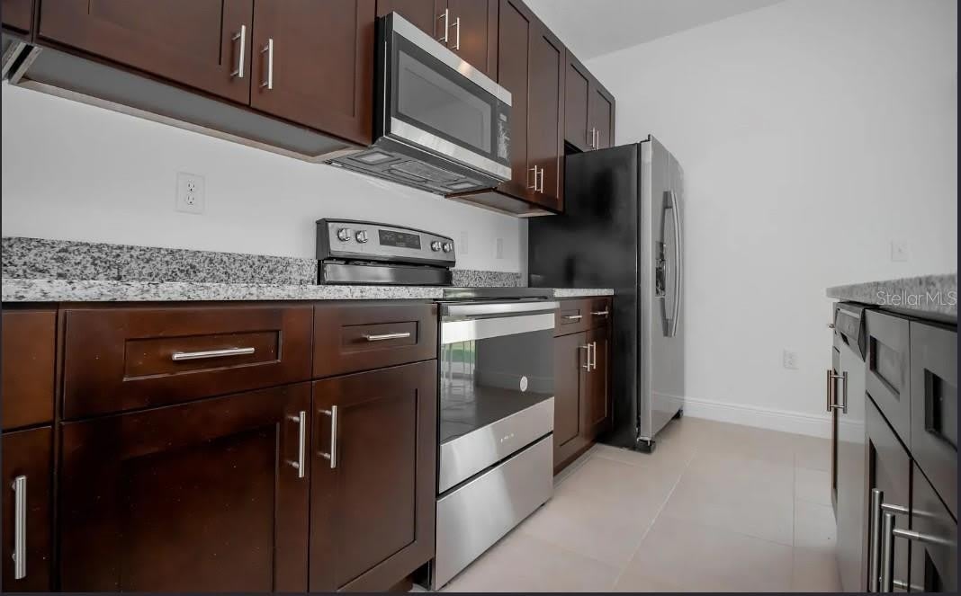 4033 SW 139TH STREET Road – photo 2