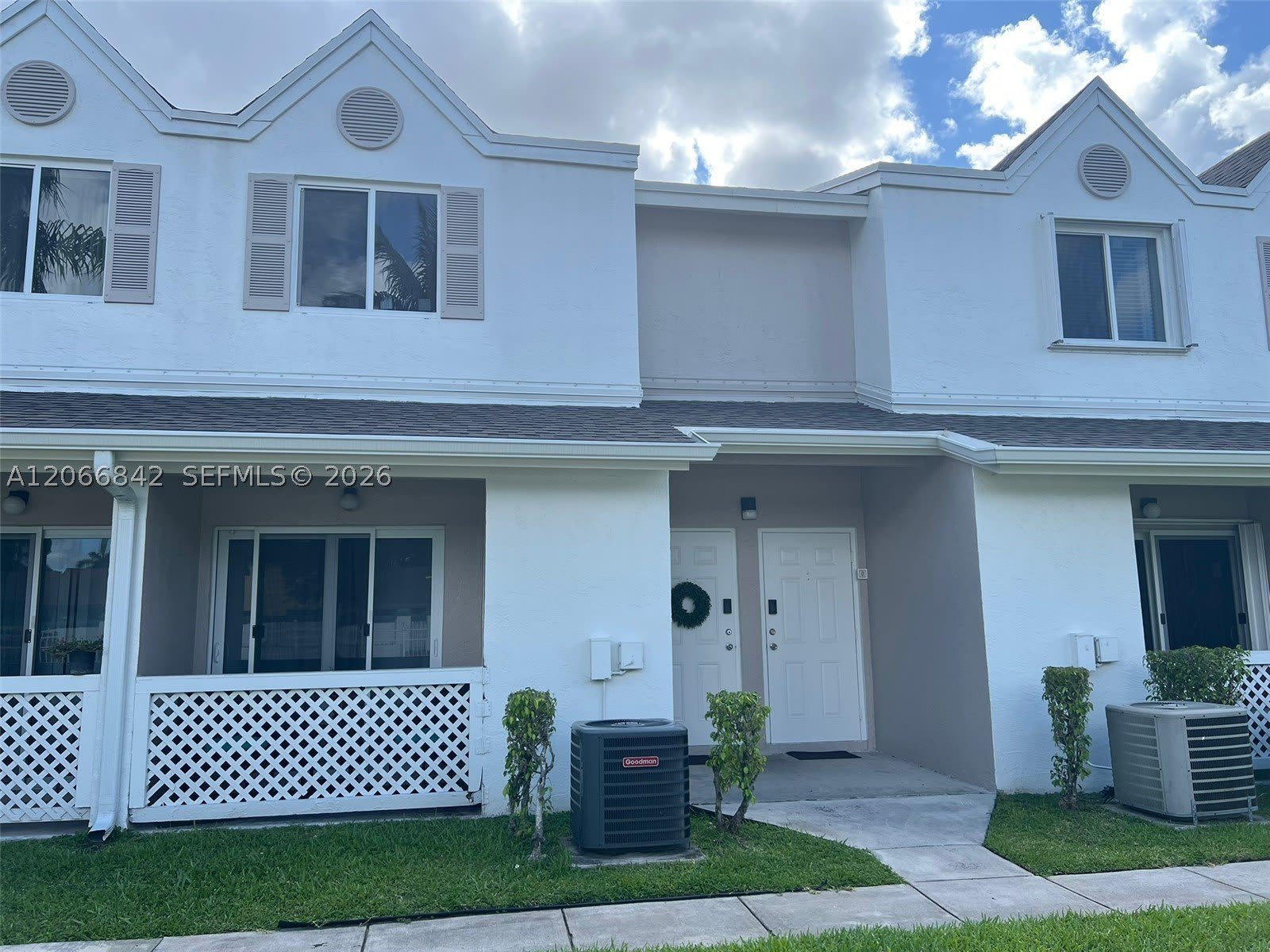 17515 Nw 67Th Ct – photo 1