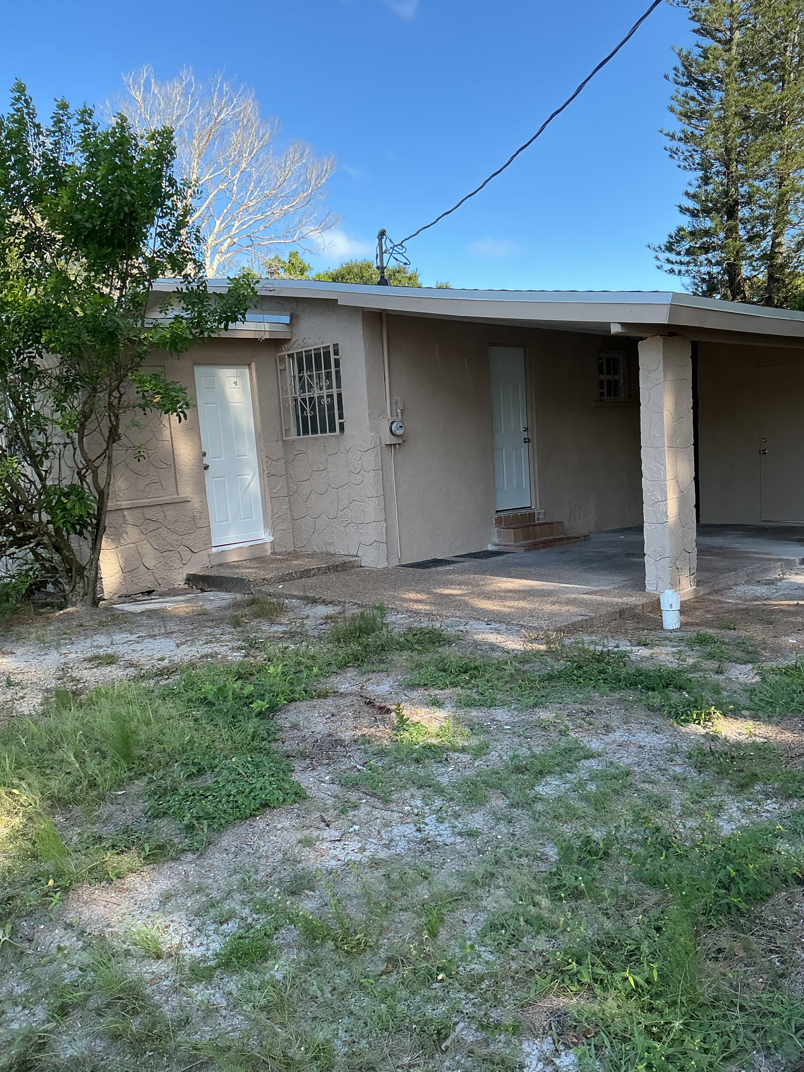 2605 Avenue F – photo 2