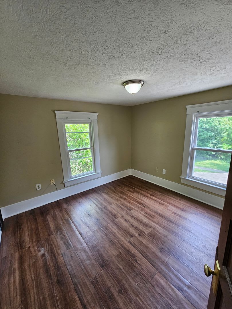 3 Bedroom House For Rent On Fuller St – photo 3