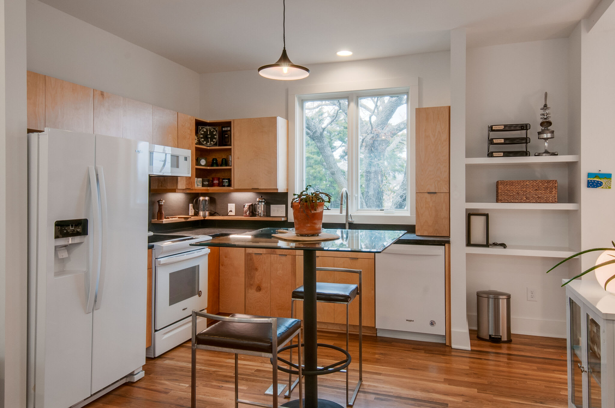 2513 White Ave – photo 3