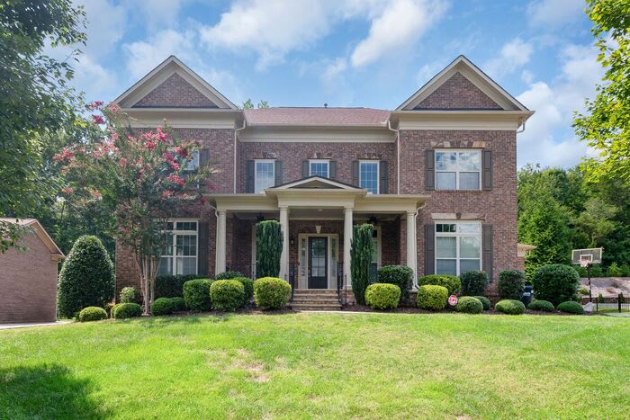 16056 Reynolds Drive – photo 1