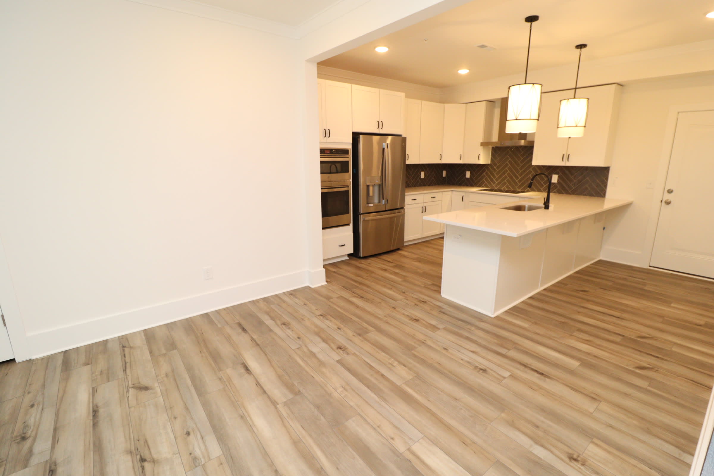 110 Byrum St Unit 105 – photo 5