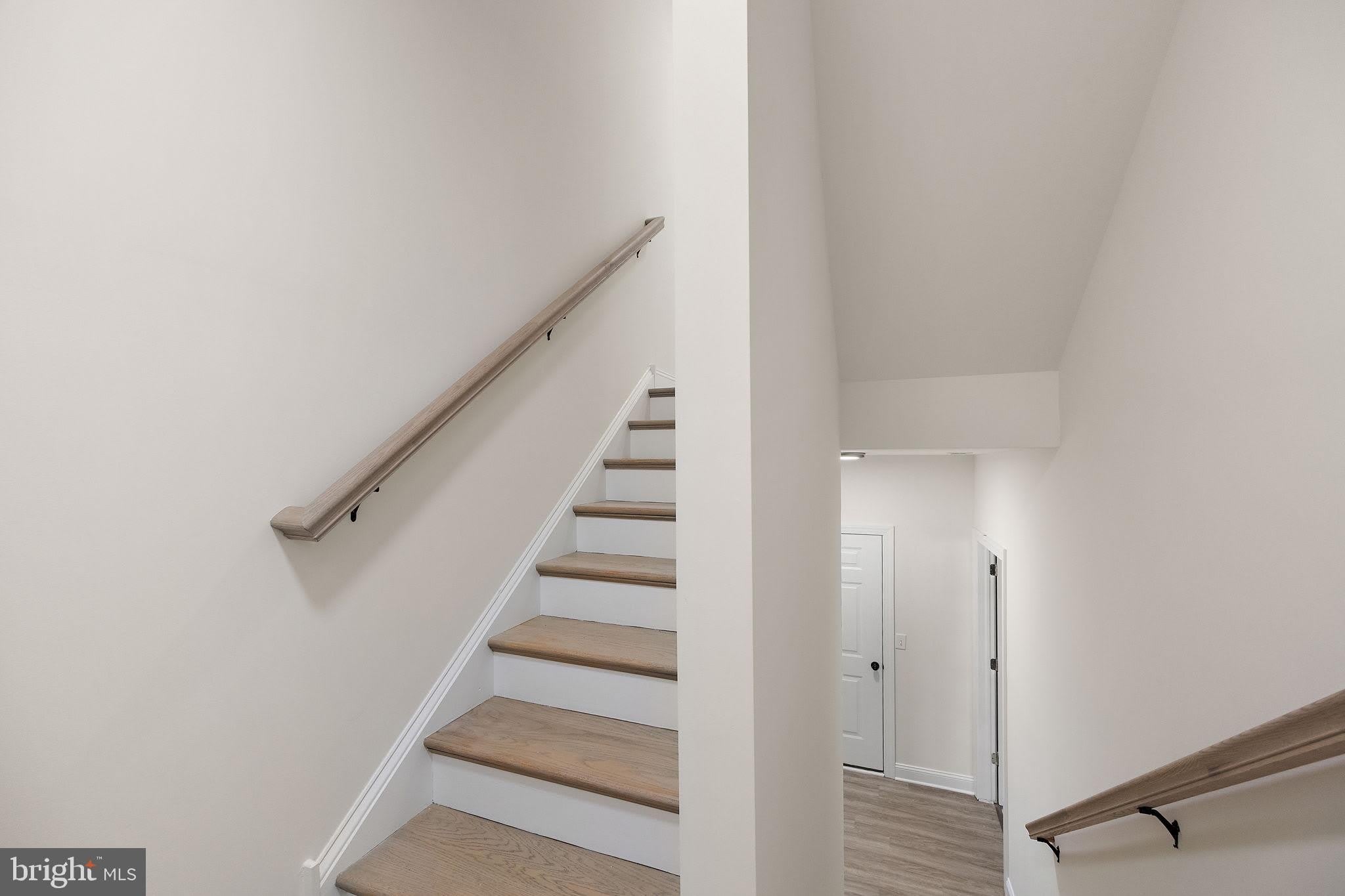 710 PONY Lane – photo 2