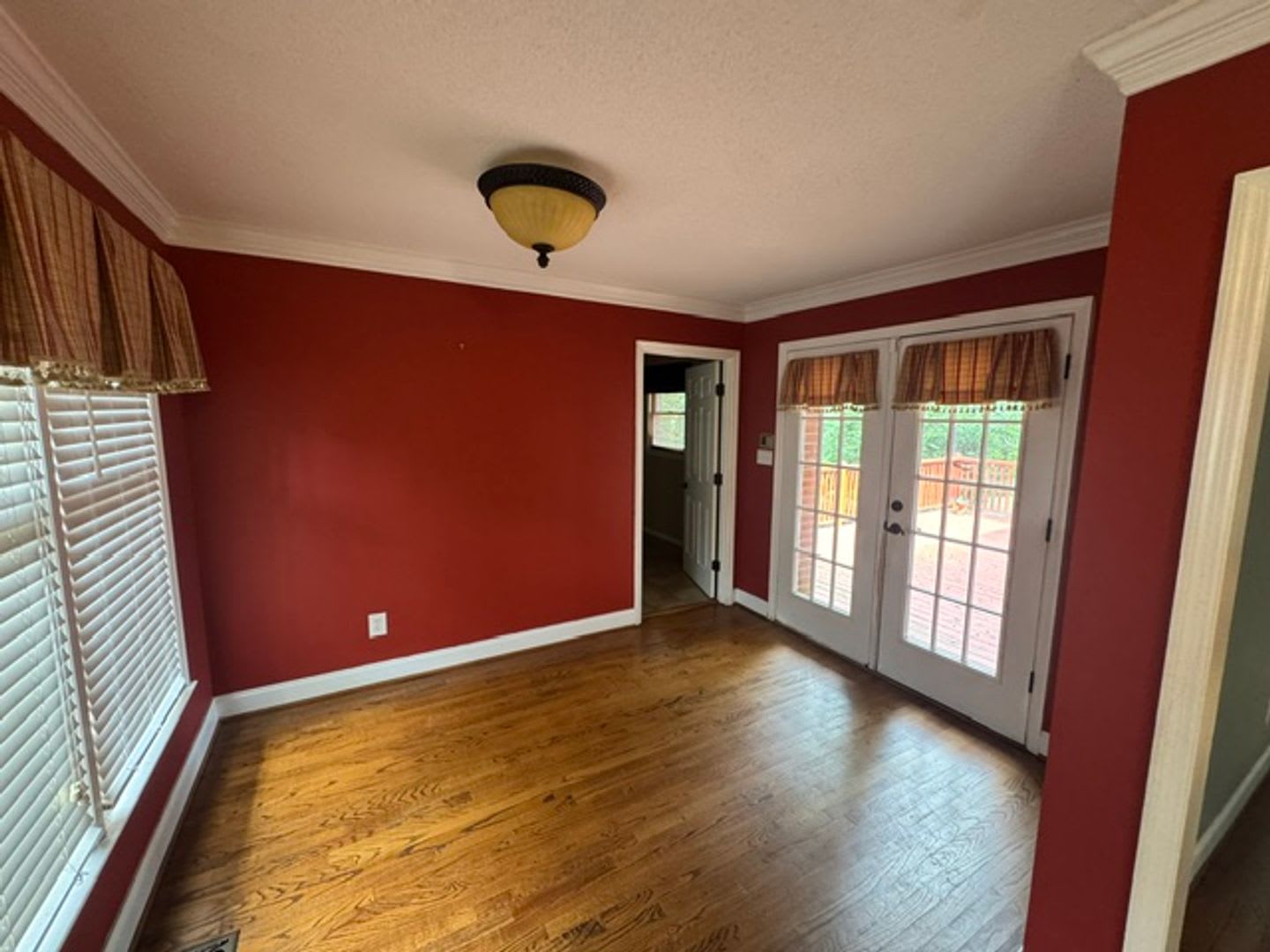 Available Now! In Cambridge Neighborhood – photo 5