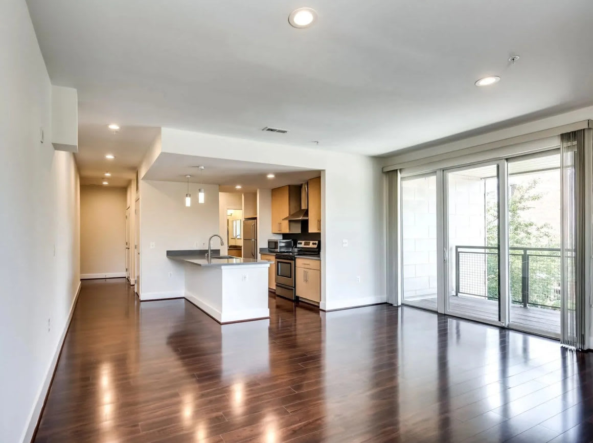 2803 Winchester St – photo 3