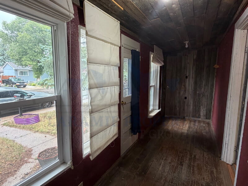 811 S 23rd St – photo 2