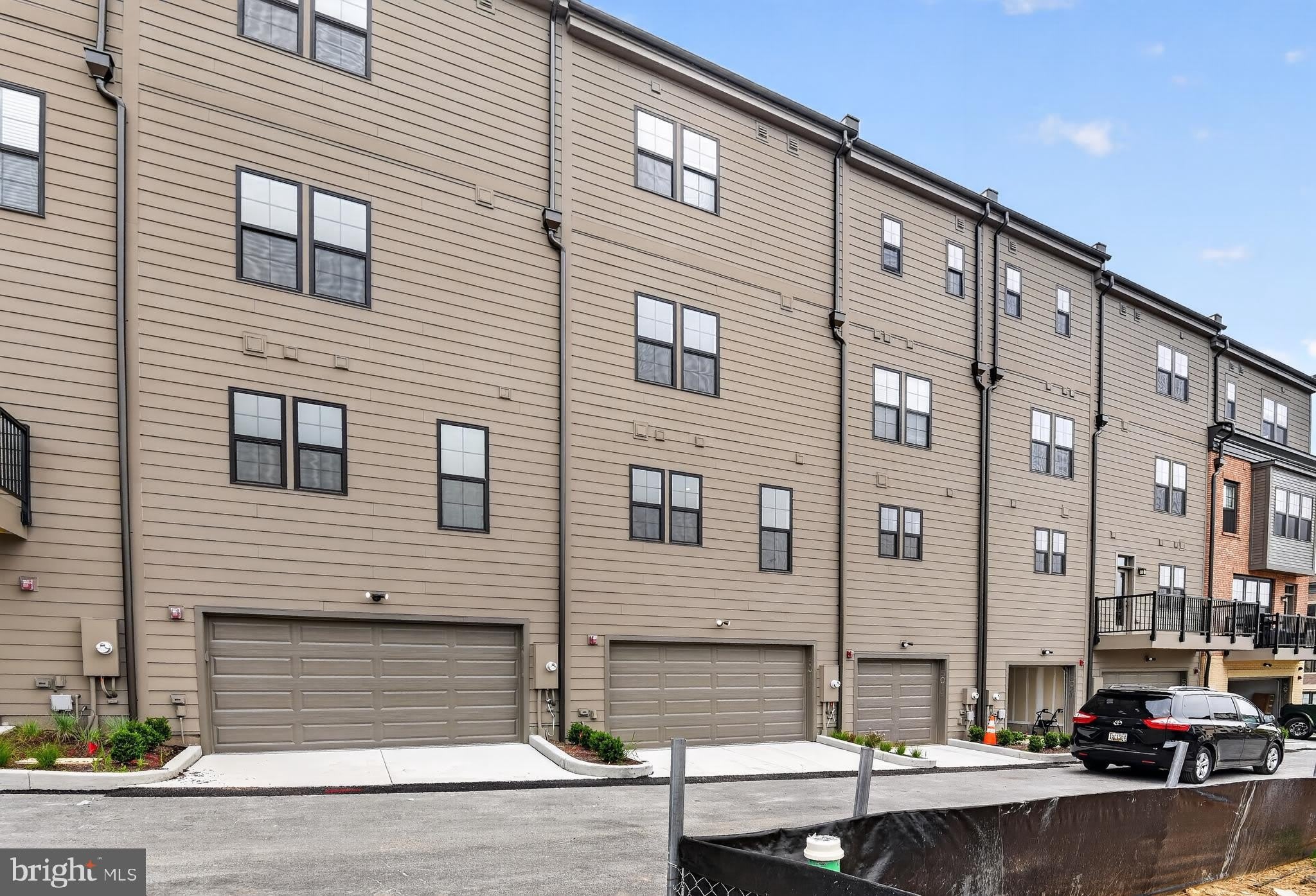 5017 DULCET DR – photo 3