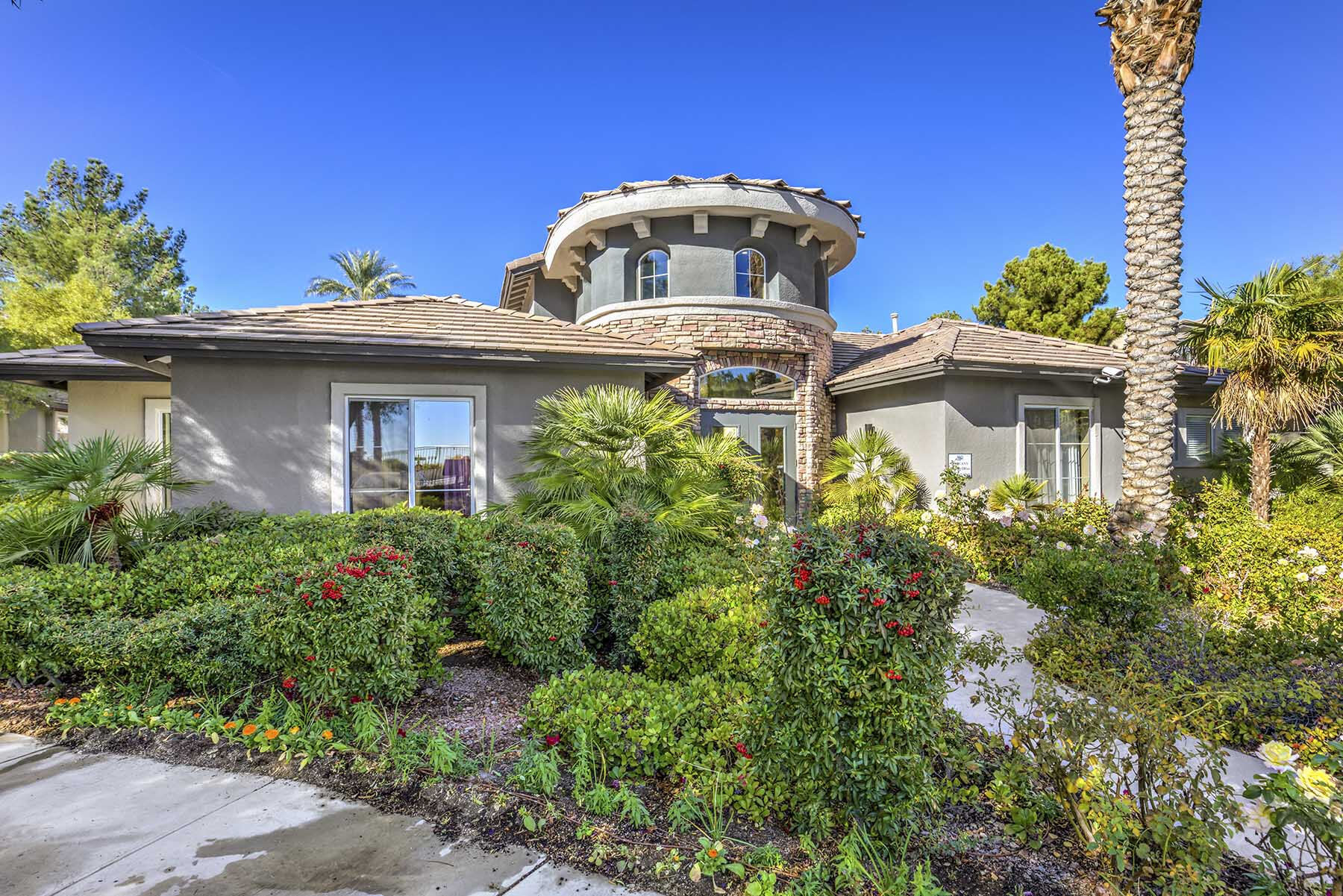 8013 Shorecrest Drive – photo 4