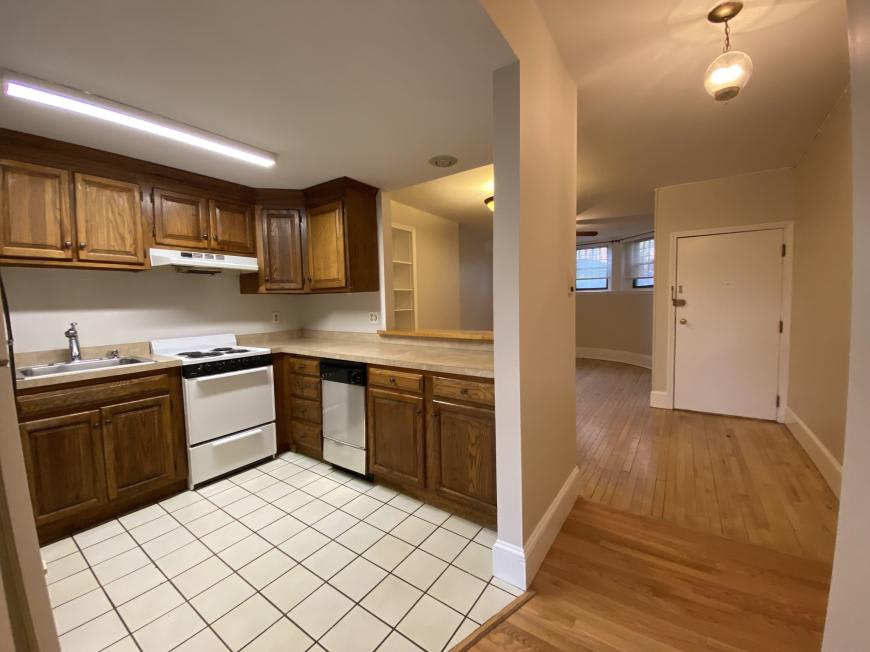399 Massachusetts Ave. – photo 4