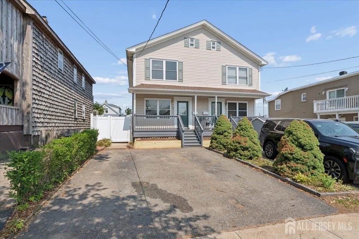 155 Emerson Street – photo 2