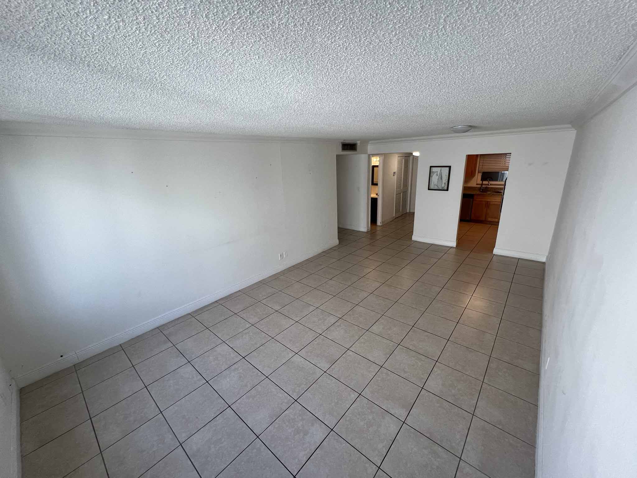 3257 NE 13 Street #402 – photo 3