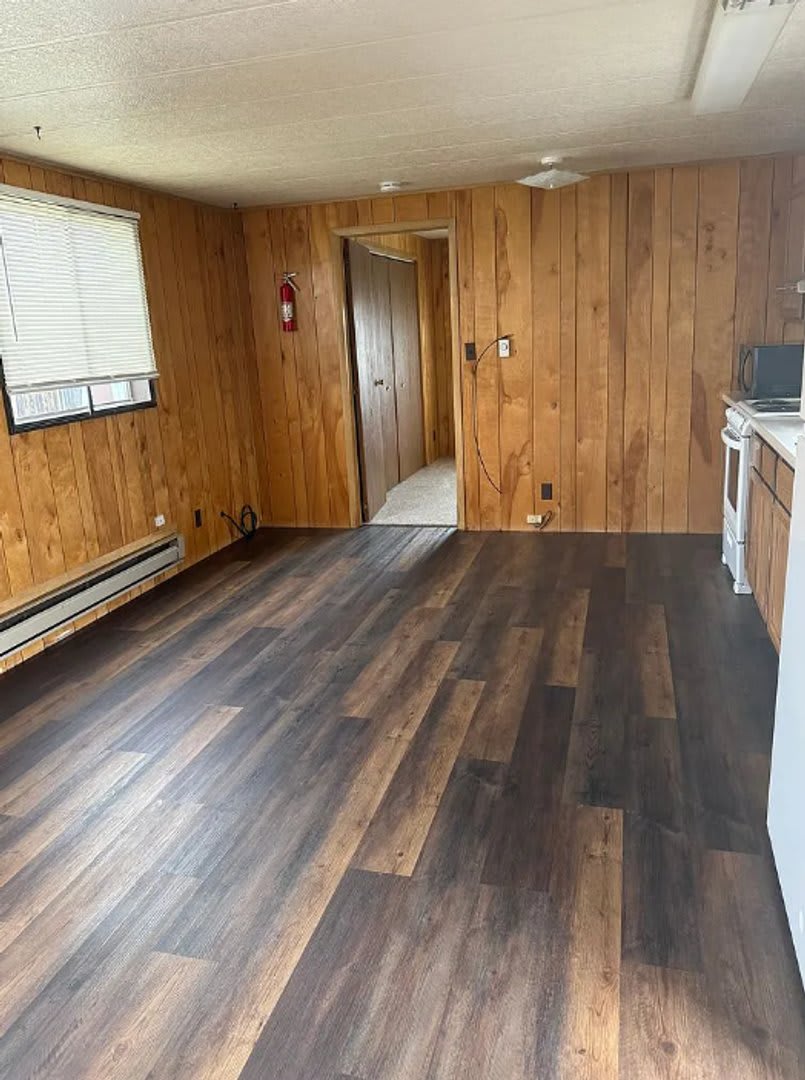 Cozy Home with All Utilities Included! – photo 2