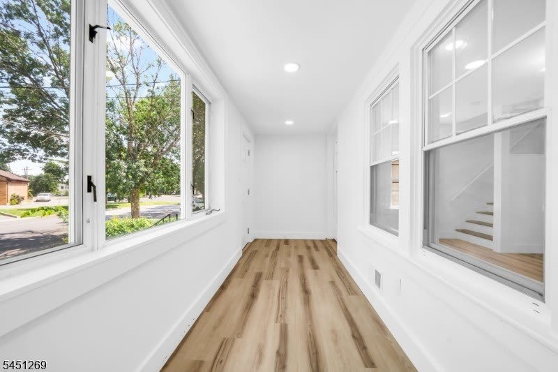 21 Morris Rd – photo 4