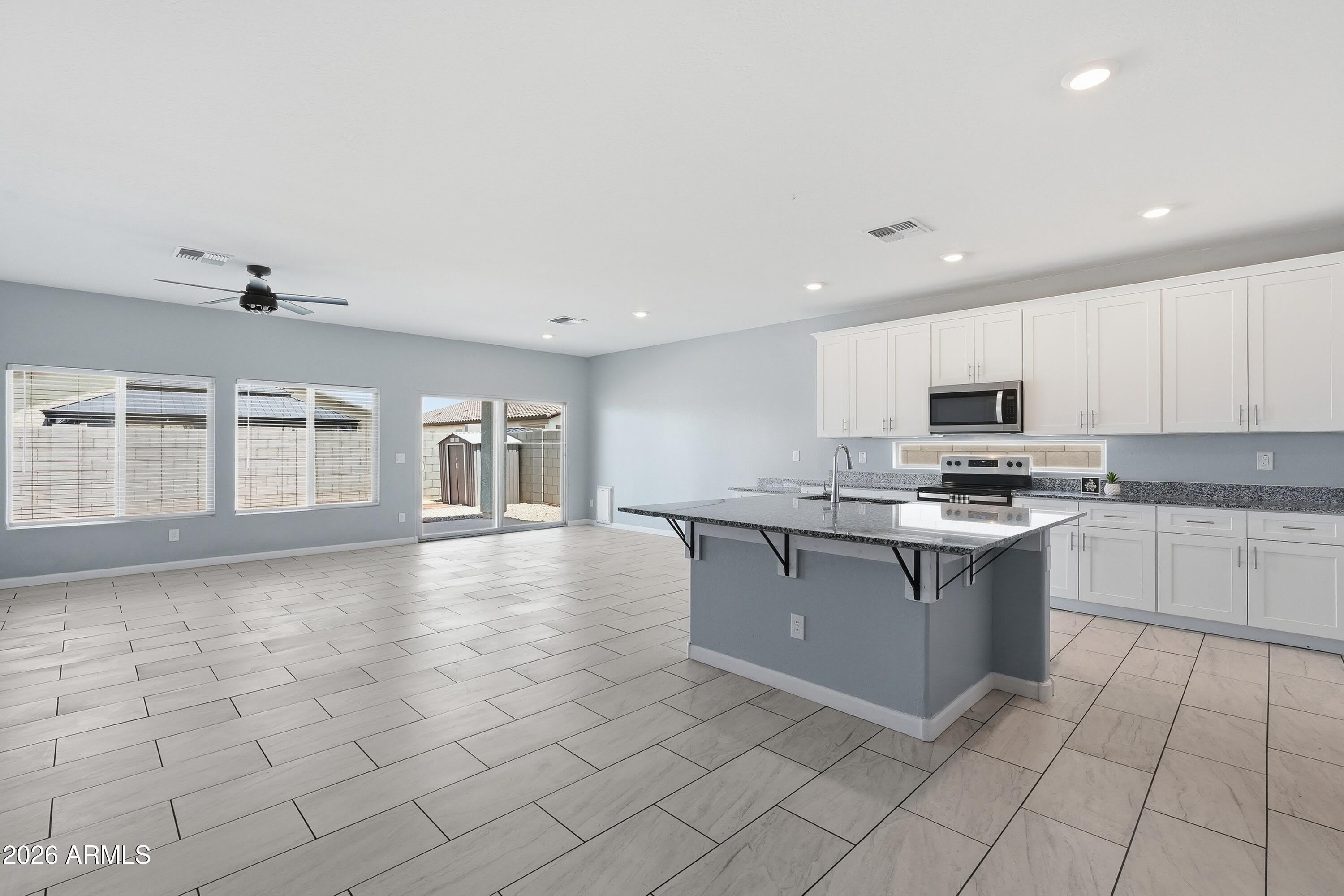1692 W AZTEC Drive – photo 4