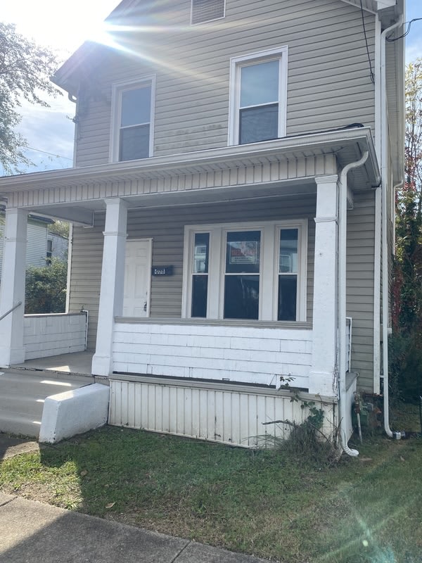 408 Gilmer Avenue Northwest – photo 2