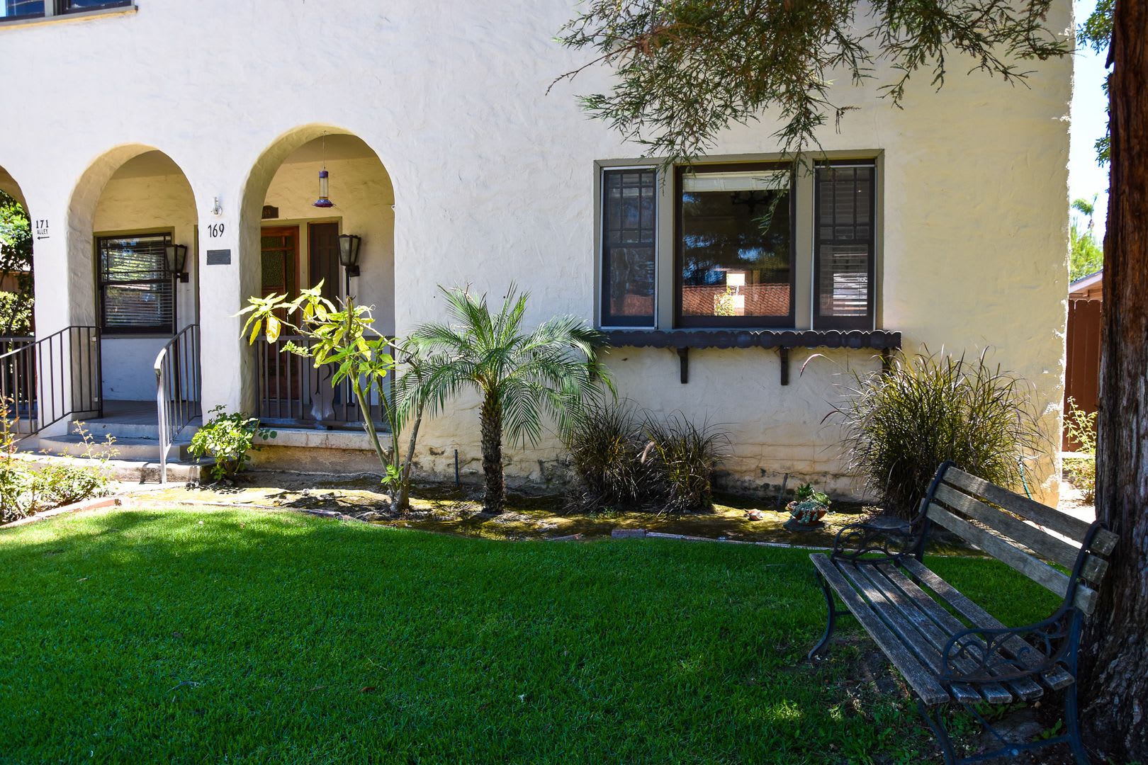 ~ Old Towne Orange Living 2 Story 5 Bedrooms 2 Bath – photo 2