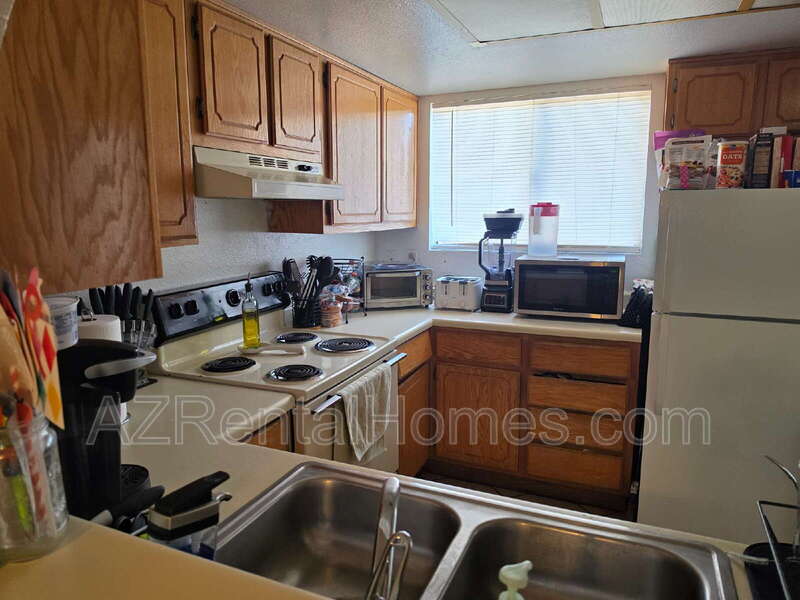 615 W 13th St – photo 3