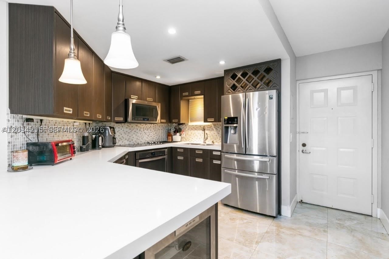 8323 Lake Dr – photo 3