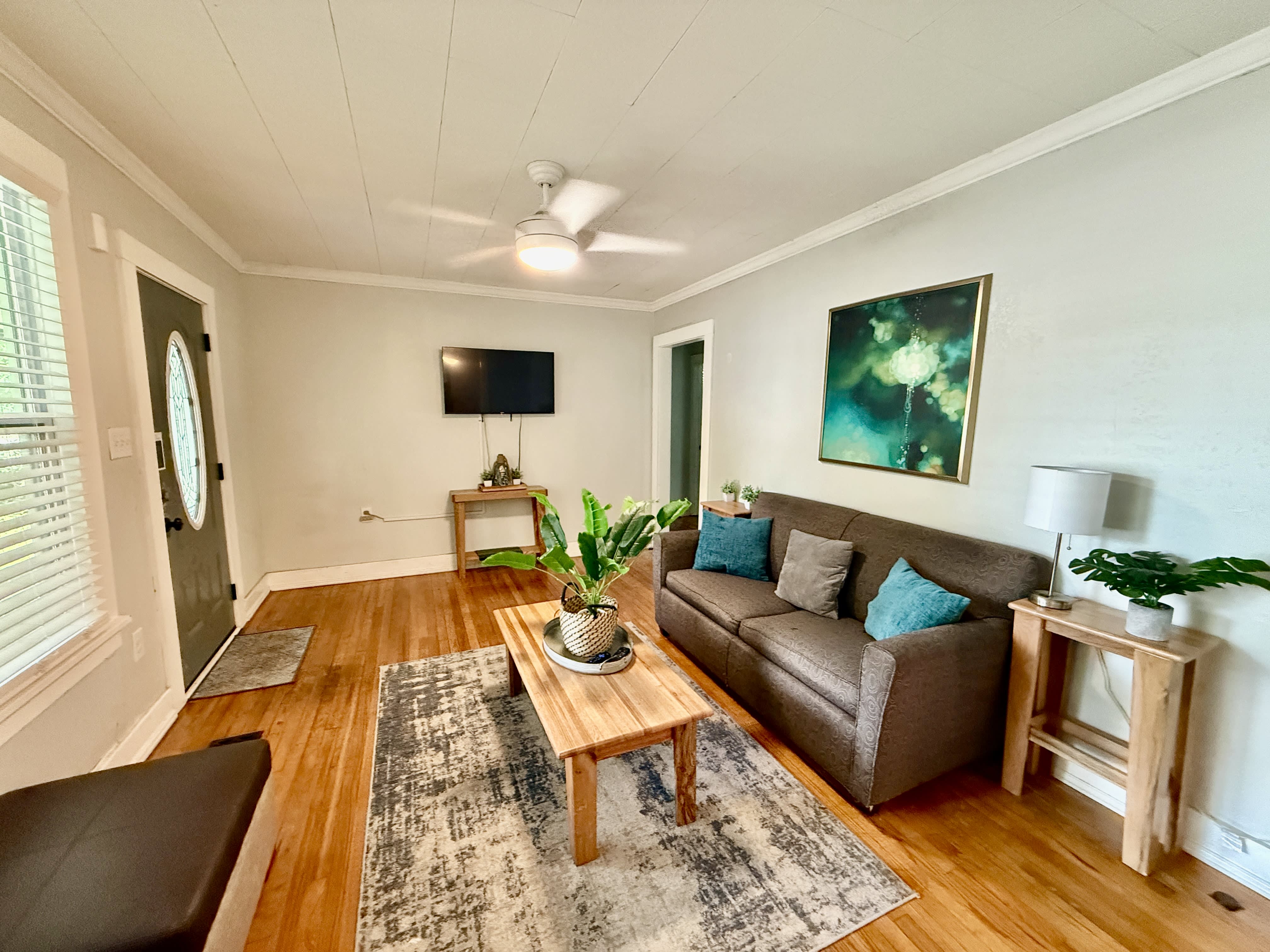 2624 W Desoto St – photo 5