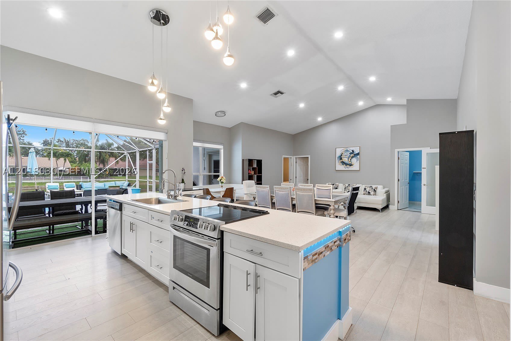 9251 NW 42nd Ct – photo 5
