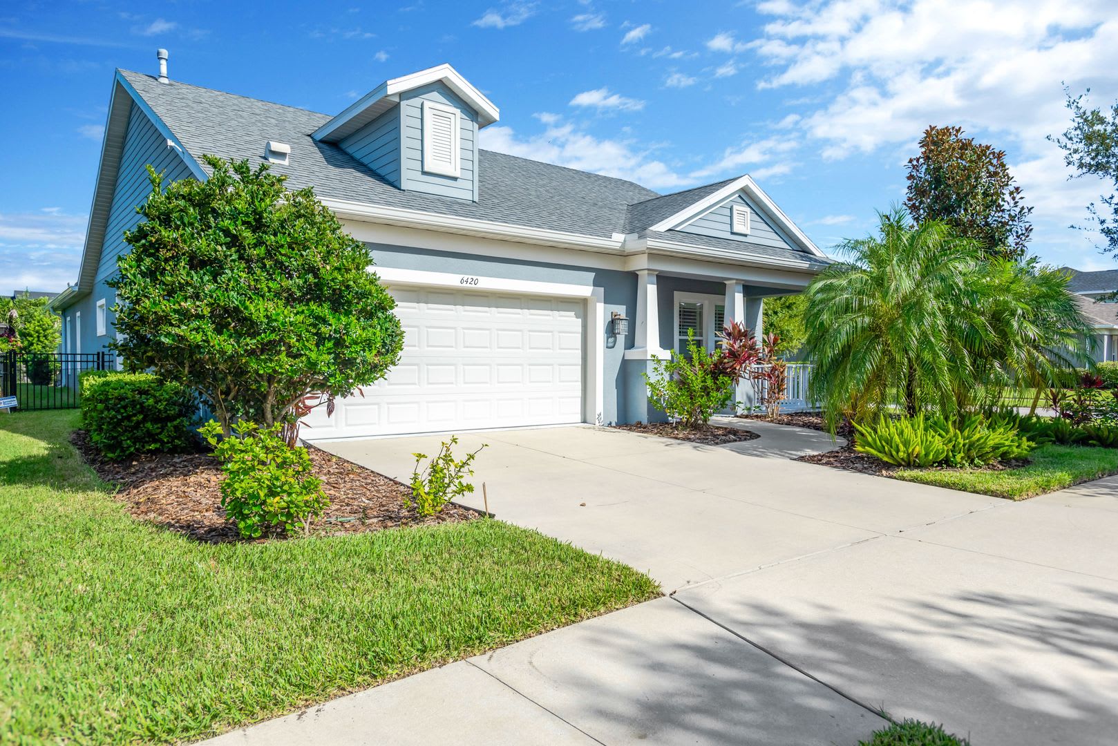 3 Bedroom 3 Bathroom Pool Home – photo 3