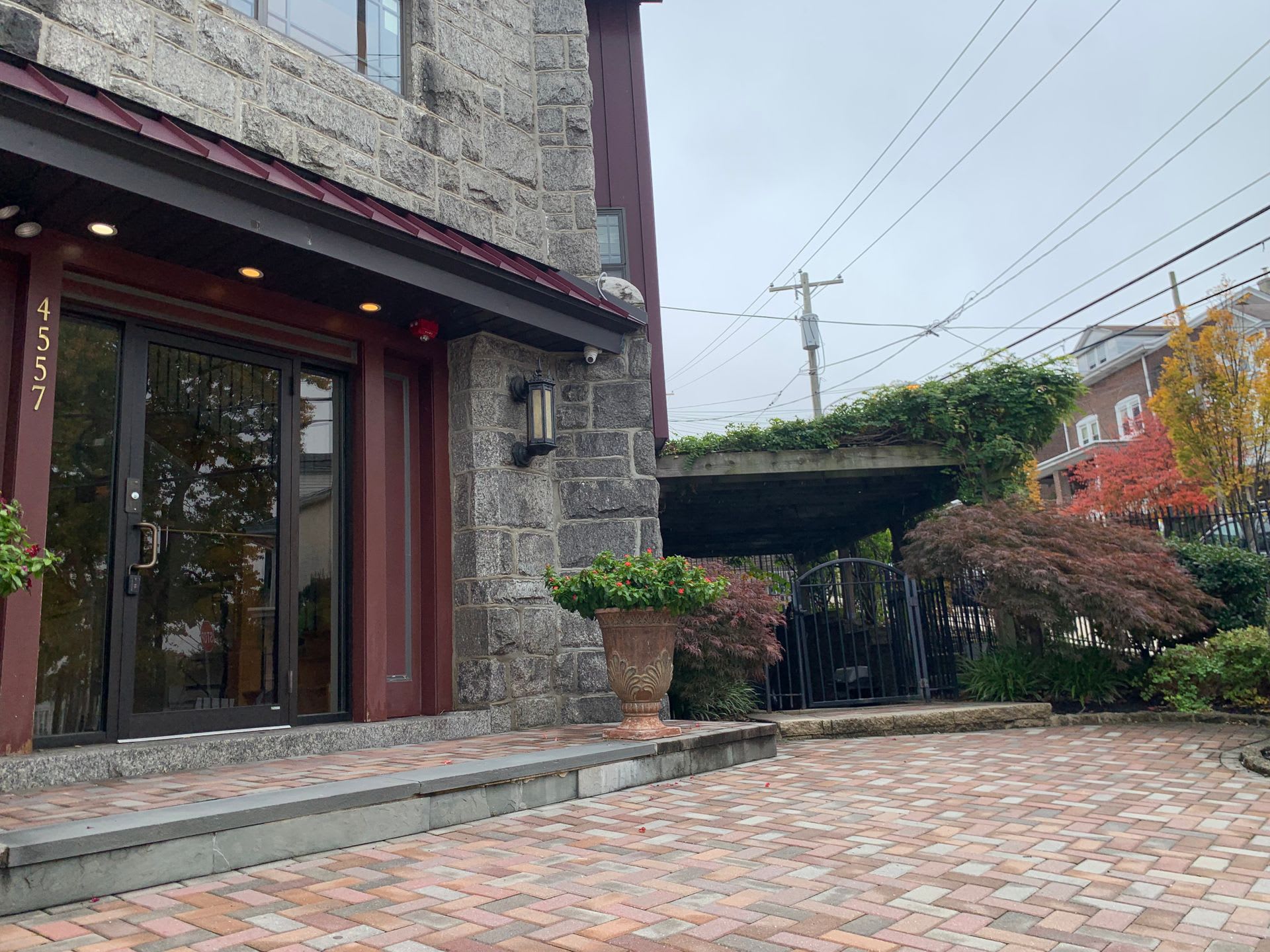 4557 Manayunk Ave – photo 3
