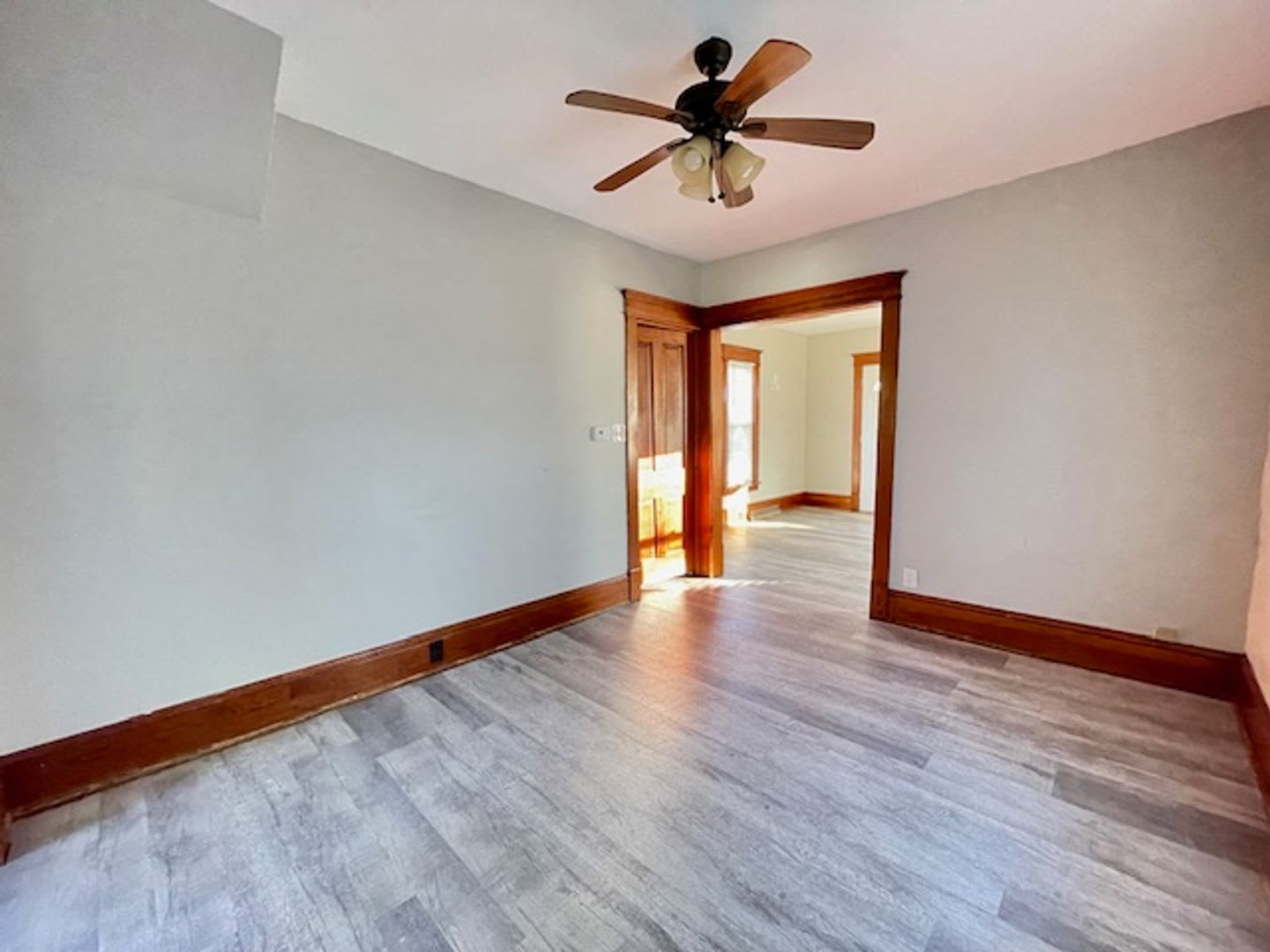 Charming 2 Bedroom Home Available! – photo 3