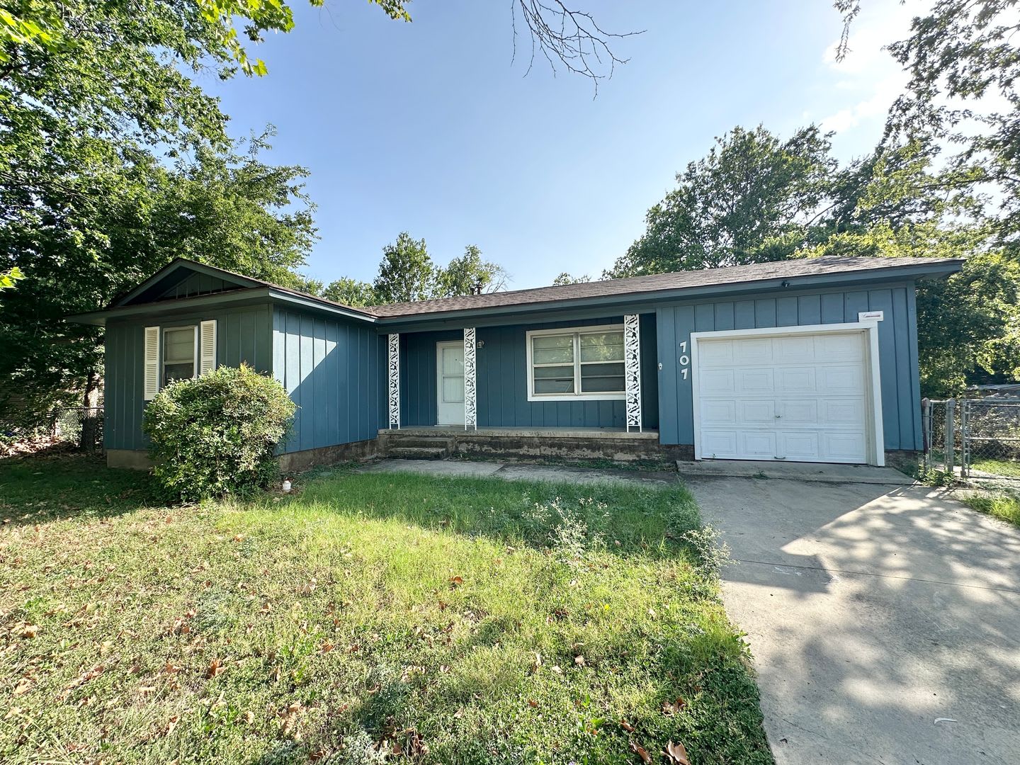 Price Drop! Pets Accepted! – photo 1