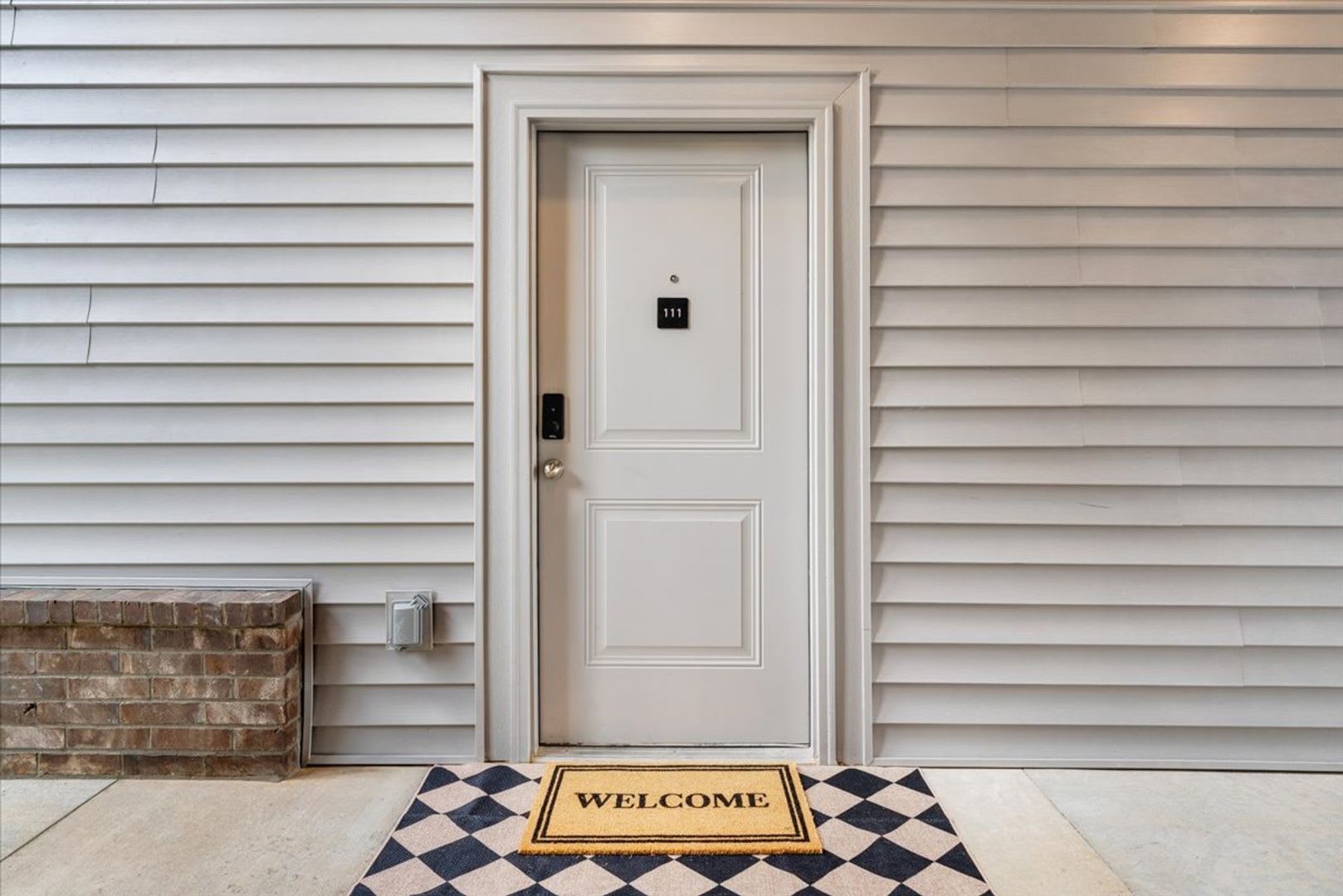 Step Right Up Move In For Just 99 When You Sign By 8 31 Brand New 2 Bed 2 Bath Apartments Near The U Of A – photo 3