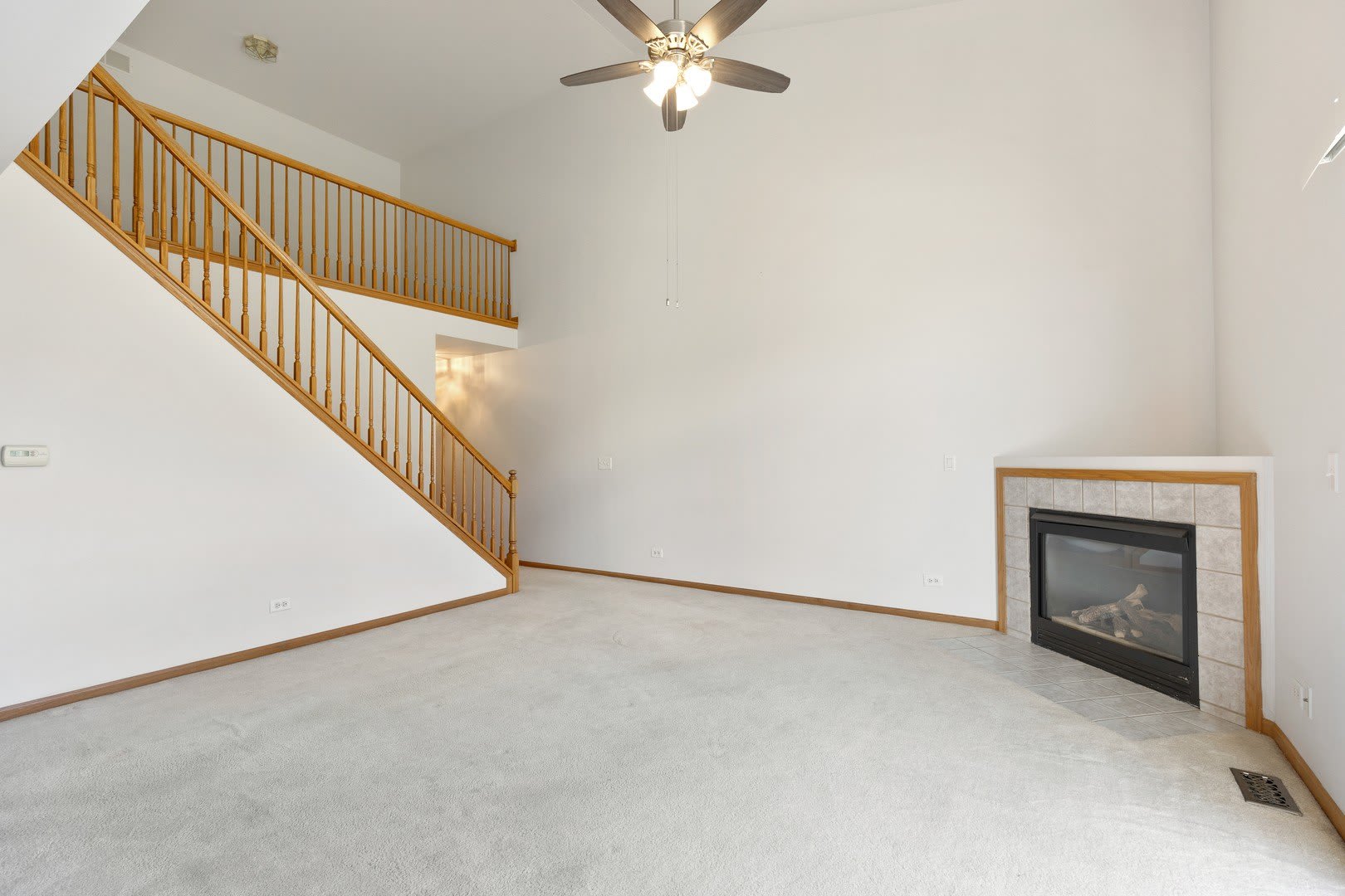 820 Adam Lane – photo 2