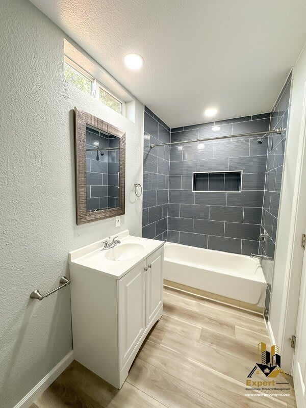 3617 6th Ave – photo 4