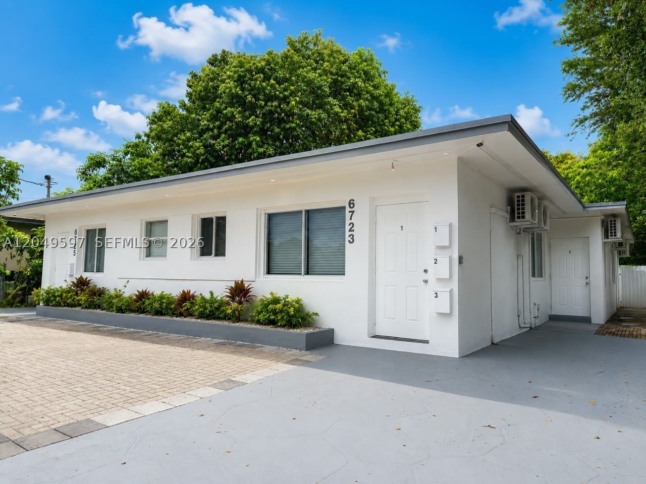 6723 NE Miami Pl – photo 1