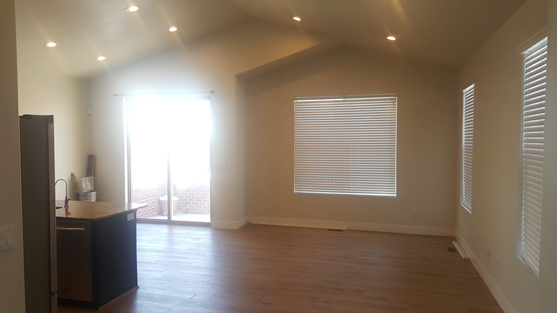 Spacious 3-Bedroom Corner Lot Townhome in West Point – photo 4