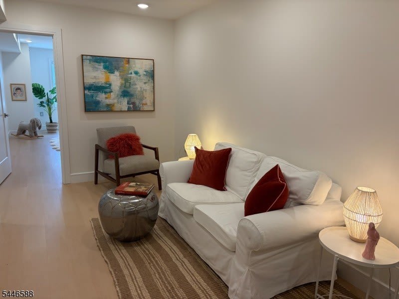 627 Valley Rd – photo 5