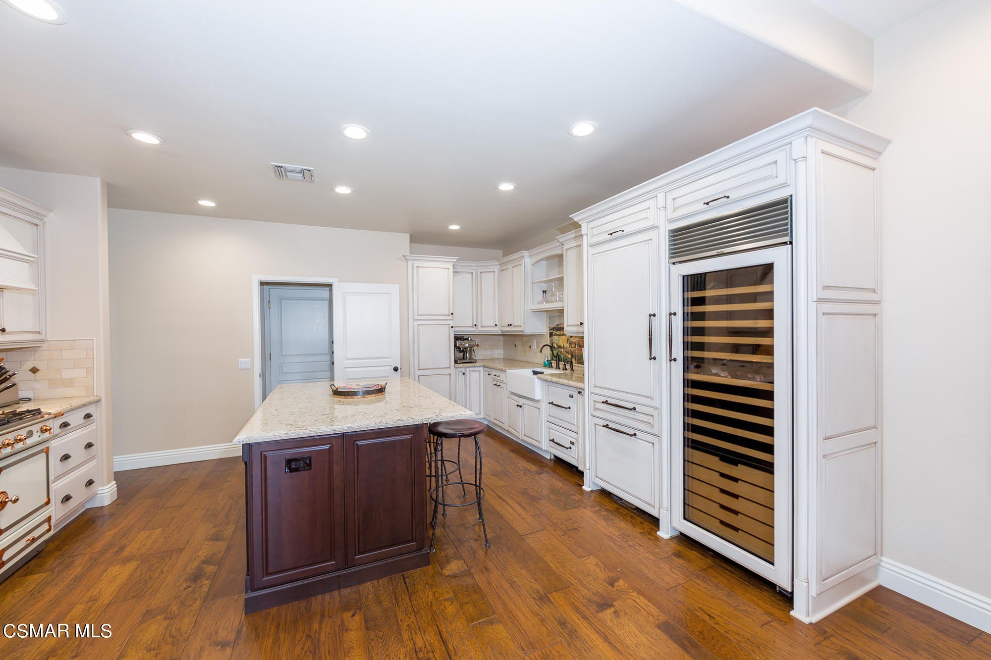 32201 Lakeport Drive – photo 4