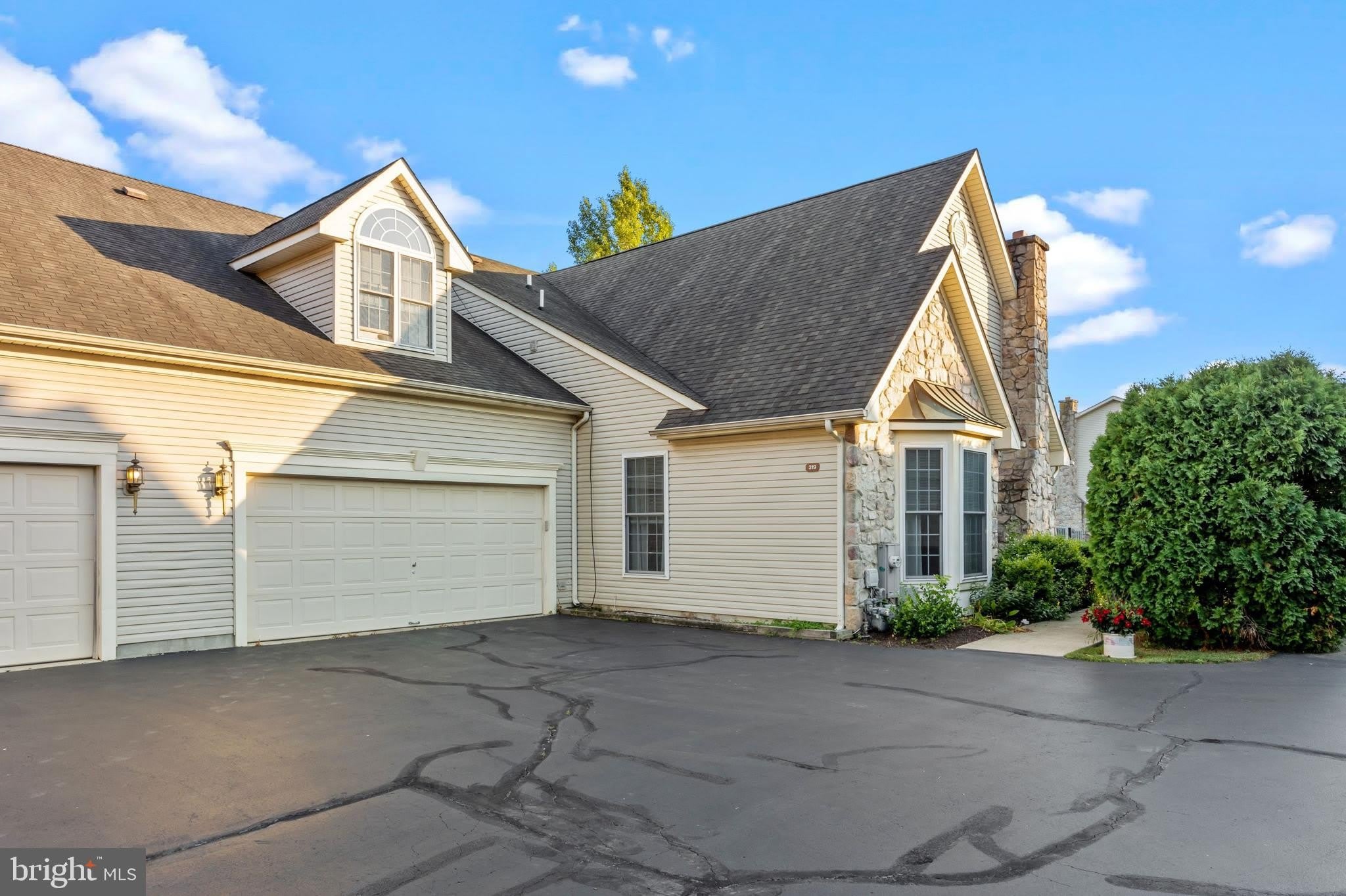 319 STARFLOWER Lane – photo 4