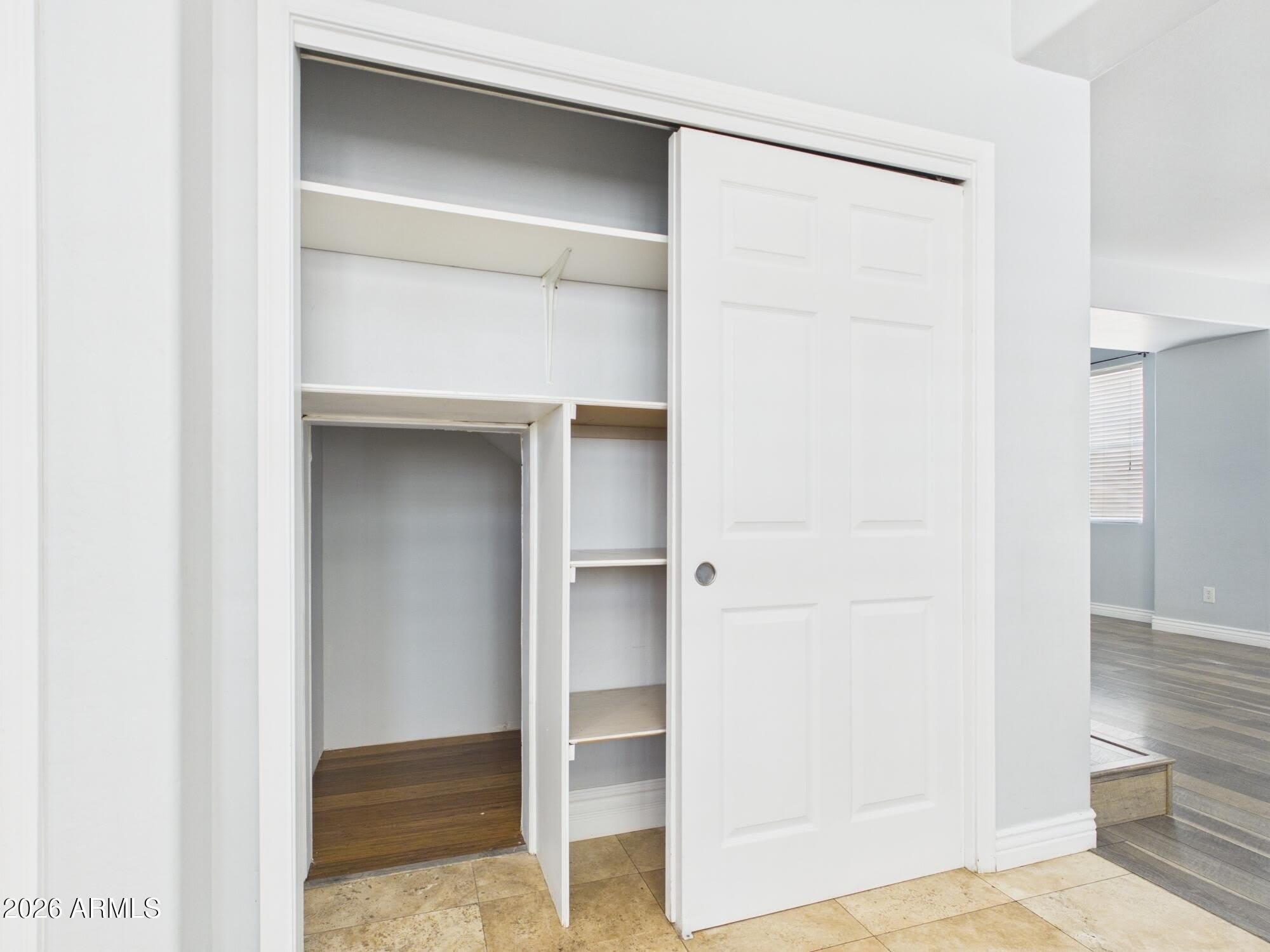 17648 W Lisbon Lane – photo 4