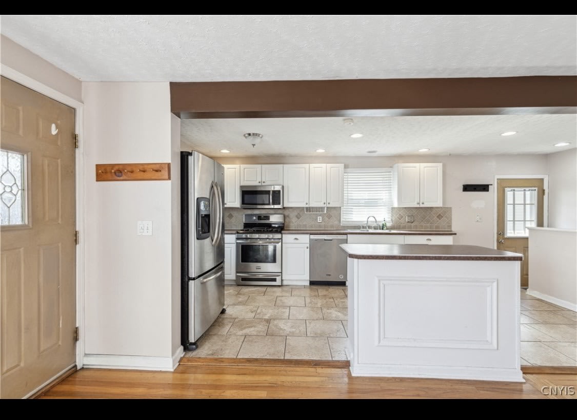 365 Medford Road – photo 2