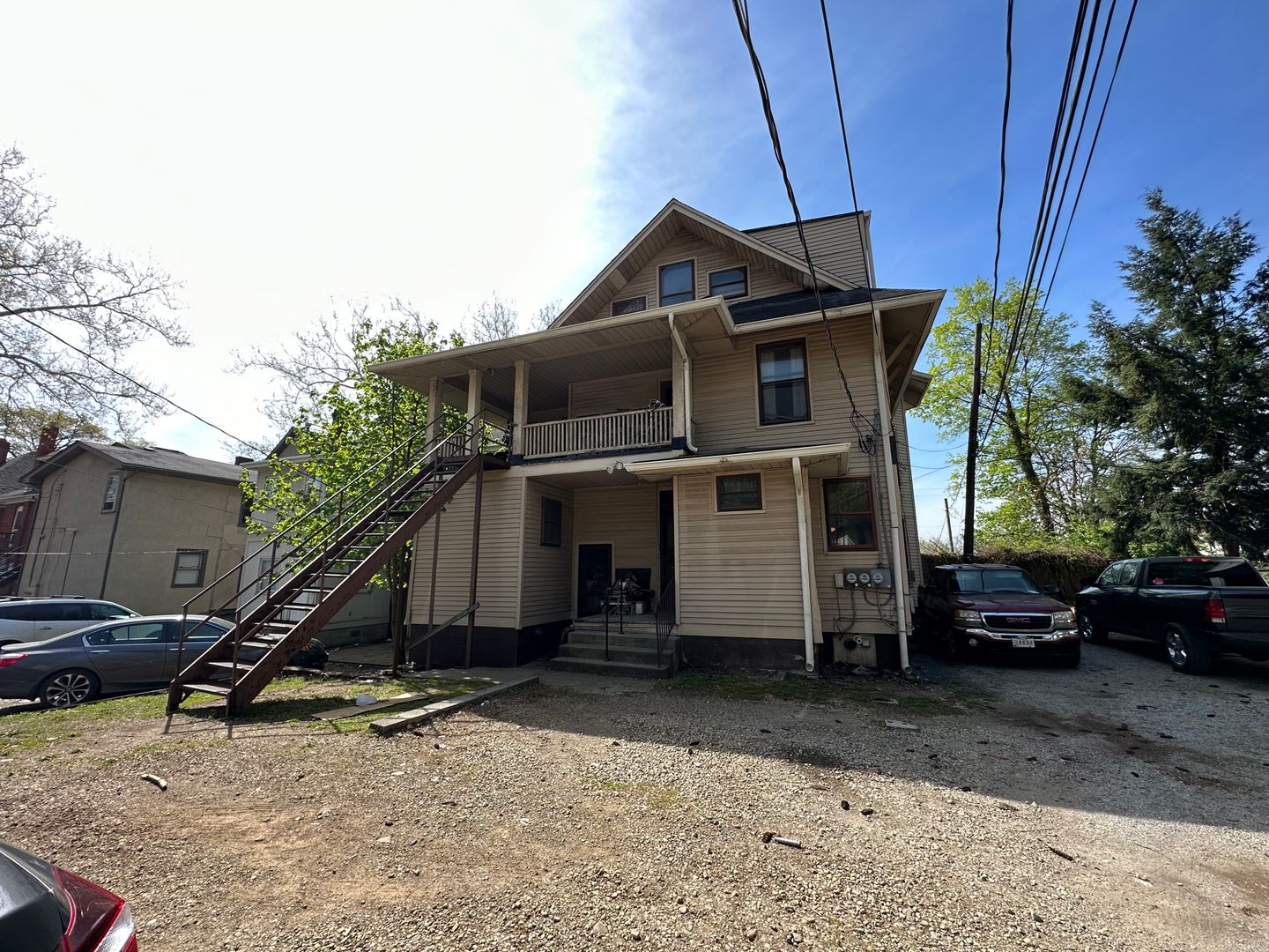 Massive House On Central Osu Campus – photo 2