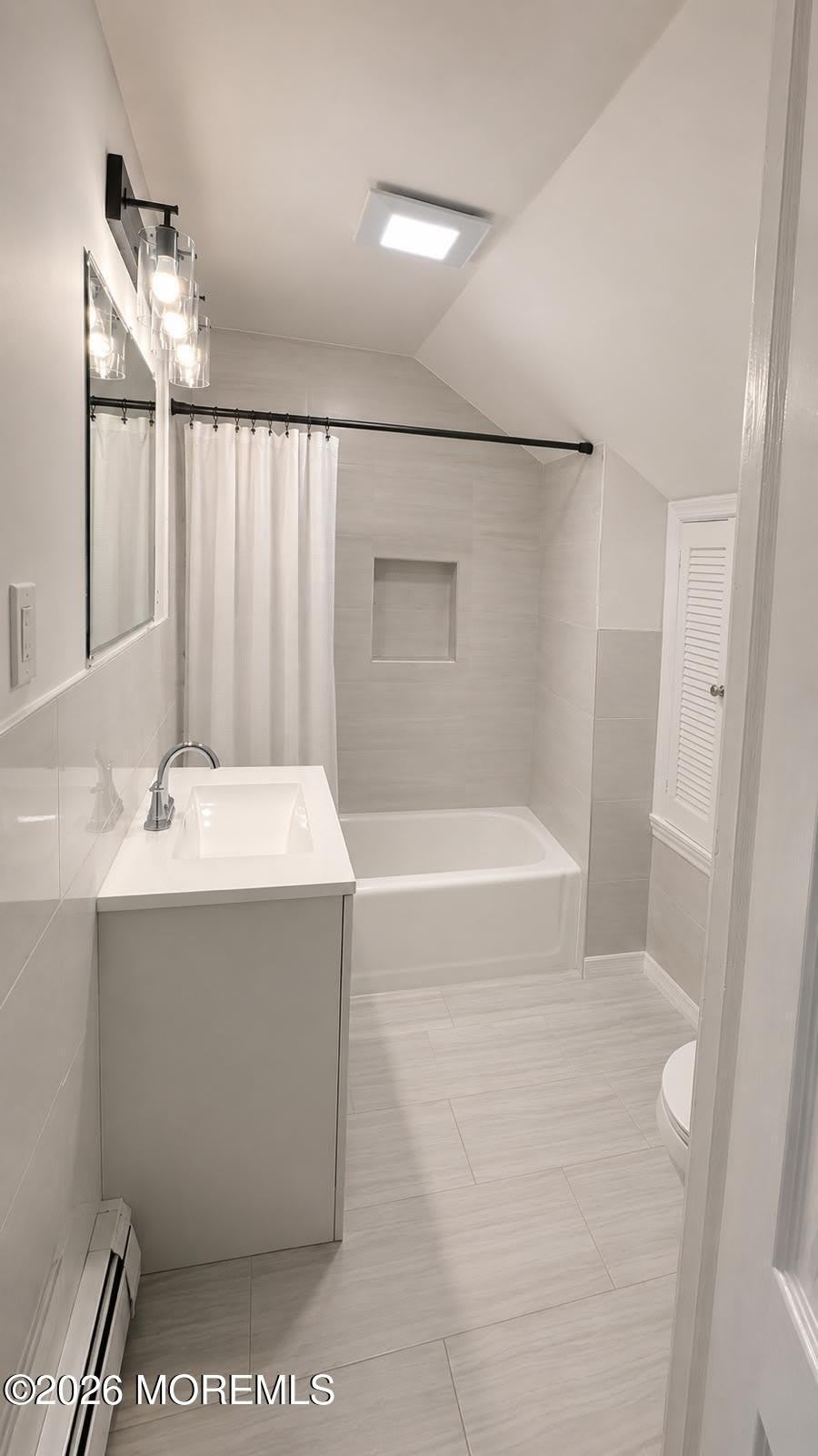 73 Kennedy Way – photo 3