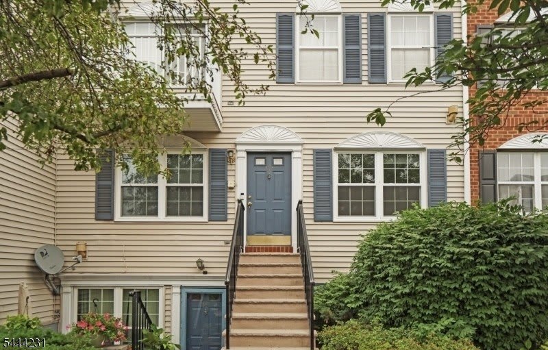 92 Callahan Ct – photo 4