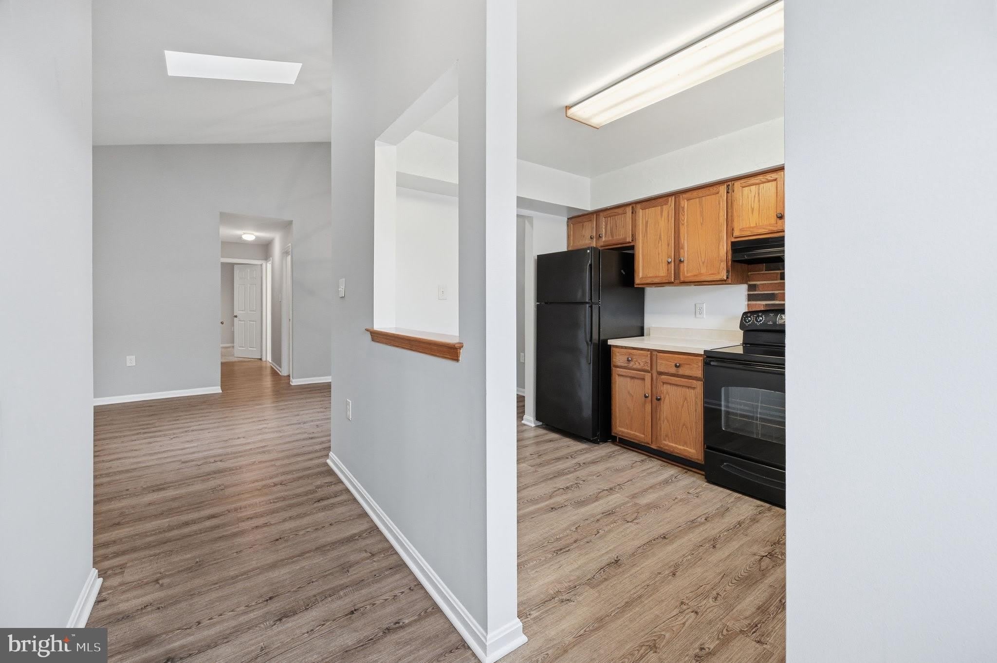 8909 SUGARWOOD Lane – photo 4